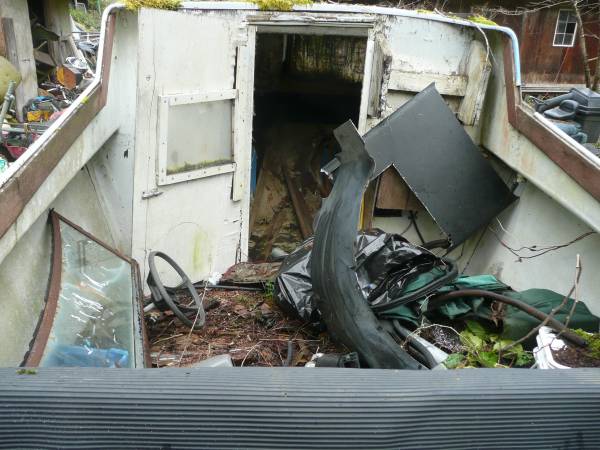 boat and trailer interior