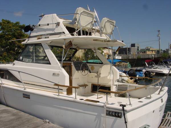 31 Trojan port stern