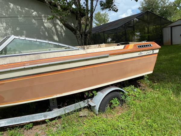 cris craft powerboat io port side