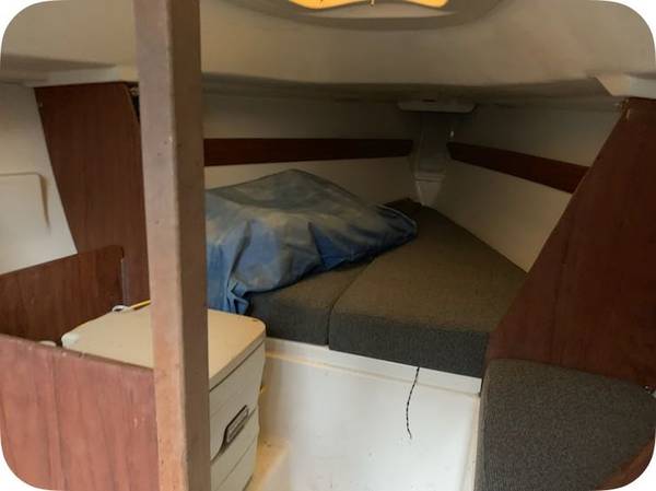 1979 Pearson interior Vee Birth