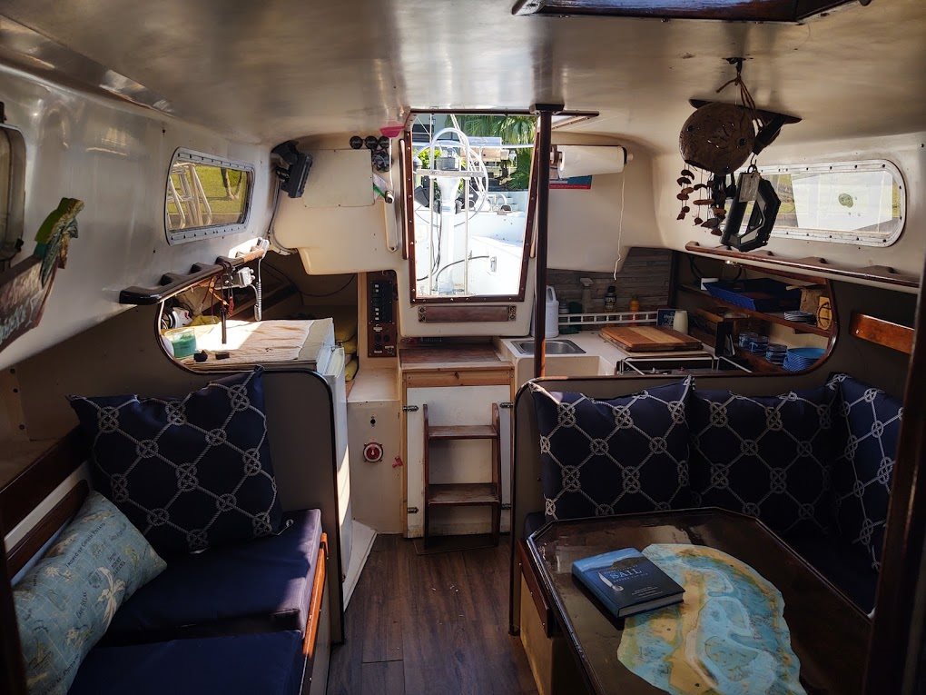 Main cabin to stern 1970 Morgan 38