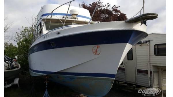 76 Uniflite Starbird view