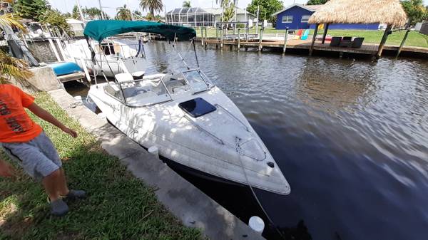 21' Seaswirl w/130hp