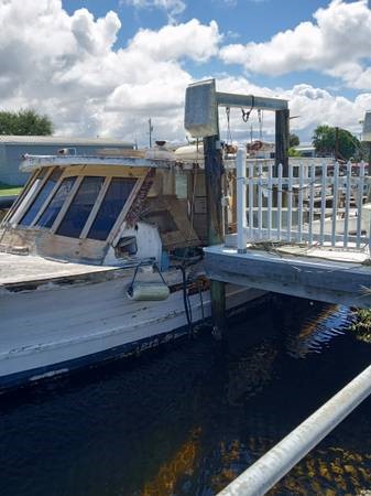 78 wood boat needs woodwork